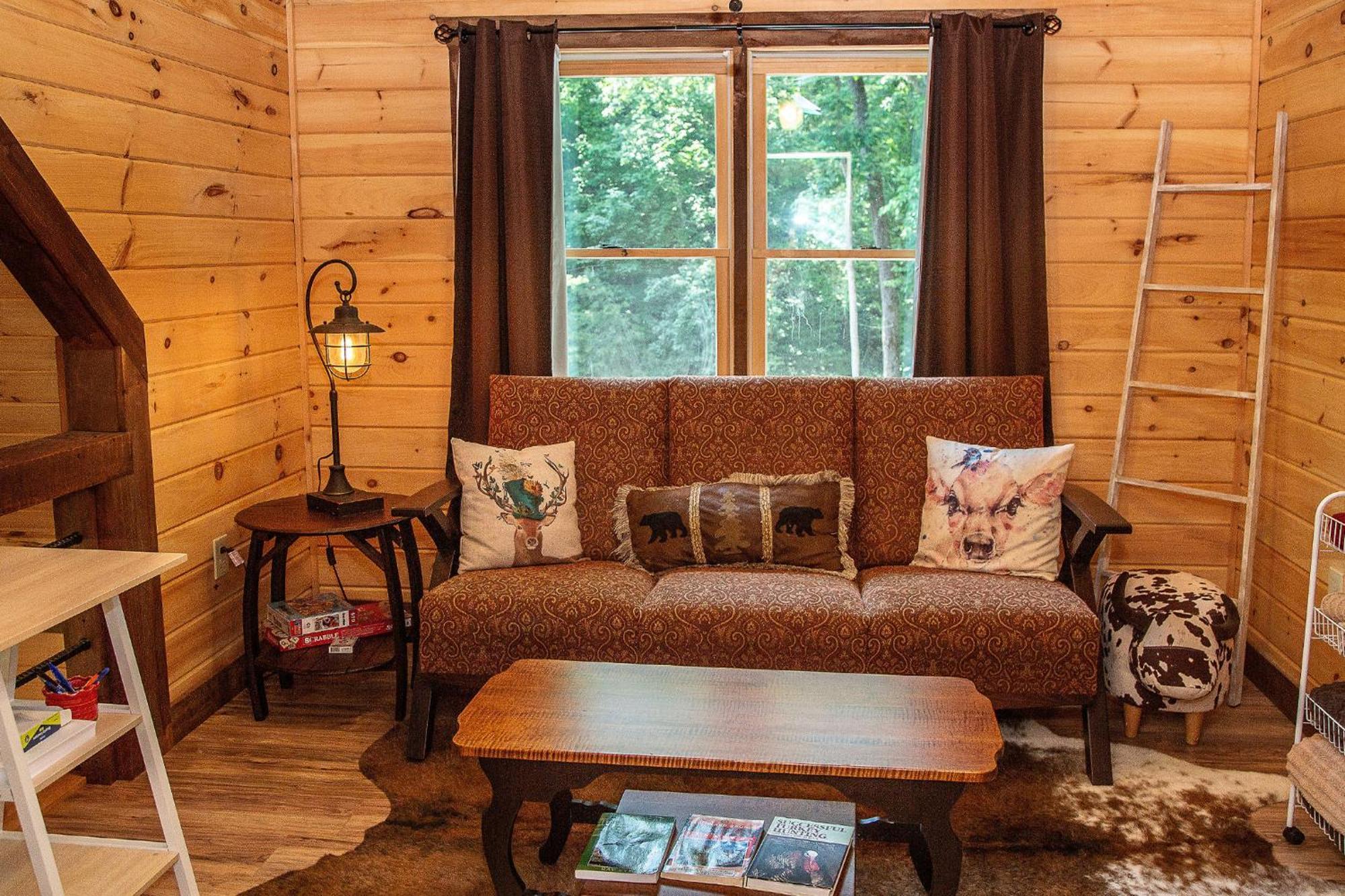 Adore The Smores Rustic Mountain Charm Outdoor Spaces And A Cozy Hot Tub Blue Ridge Exterior photo