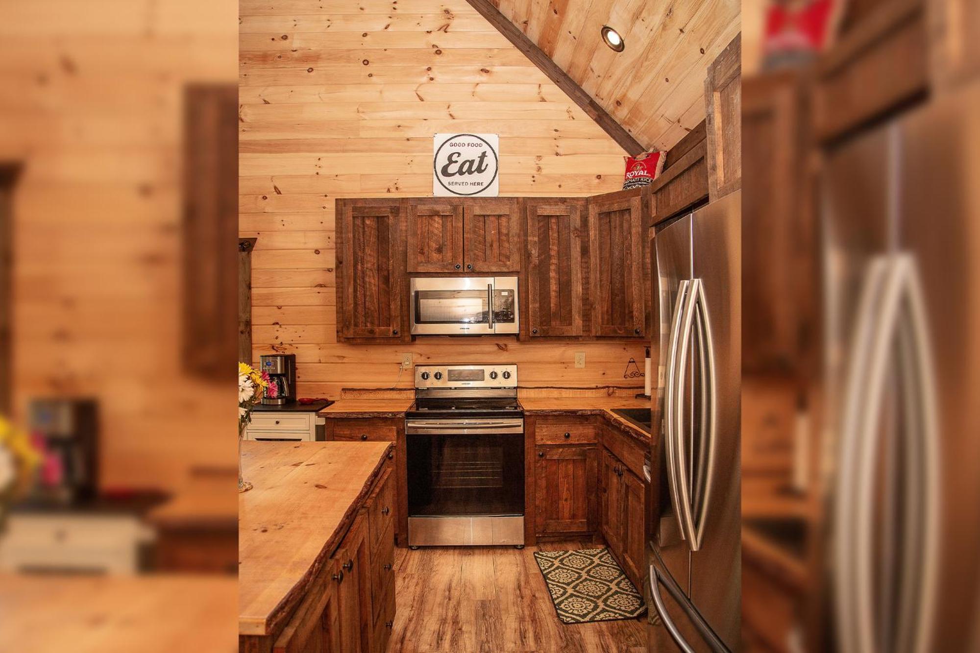 Adore The Smores Rustic Mountain Charm Outdoor Spaces And A Cozy Hot Tub Blue Ridge Exterior photo